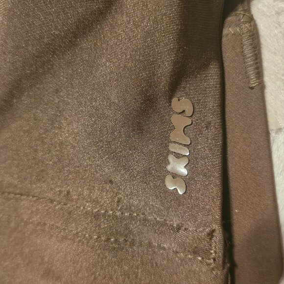 SKIMS Bra - Picture 2 of 4